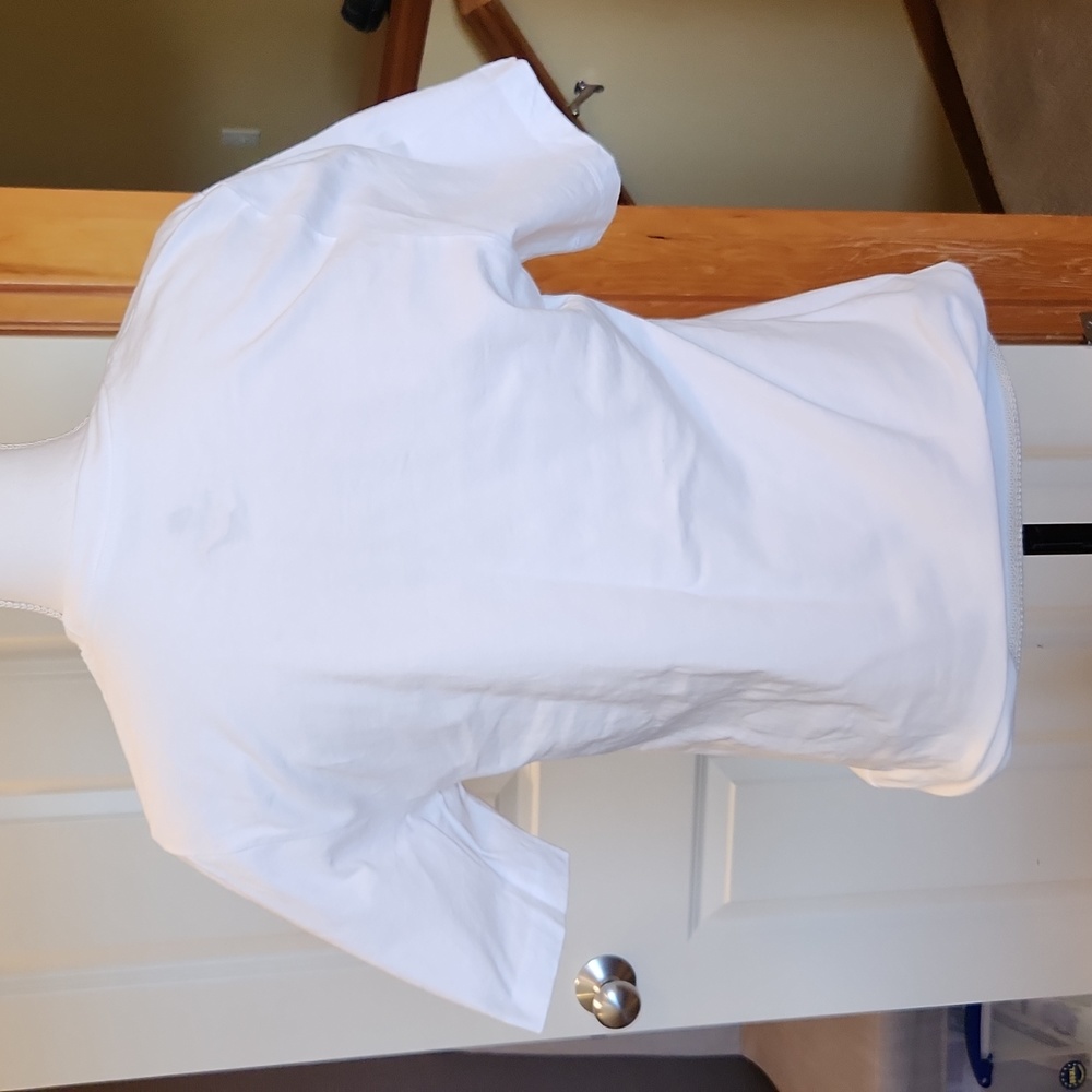 Nike tee - Picture 2 of 3